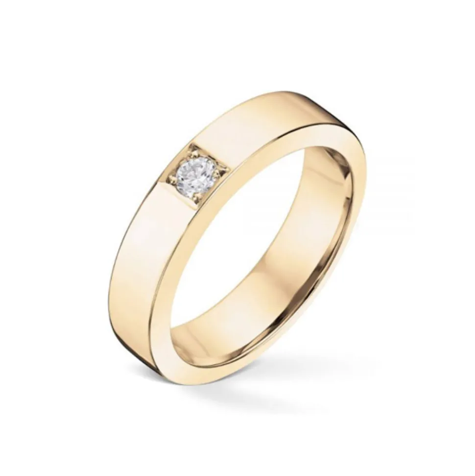 Diamonds by Frisenberg – Alliansering i gult gull med 0,10 ct TW/SI – Kraftig ringskinne, håndlaget ved eget verksted