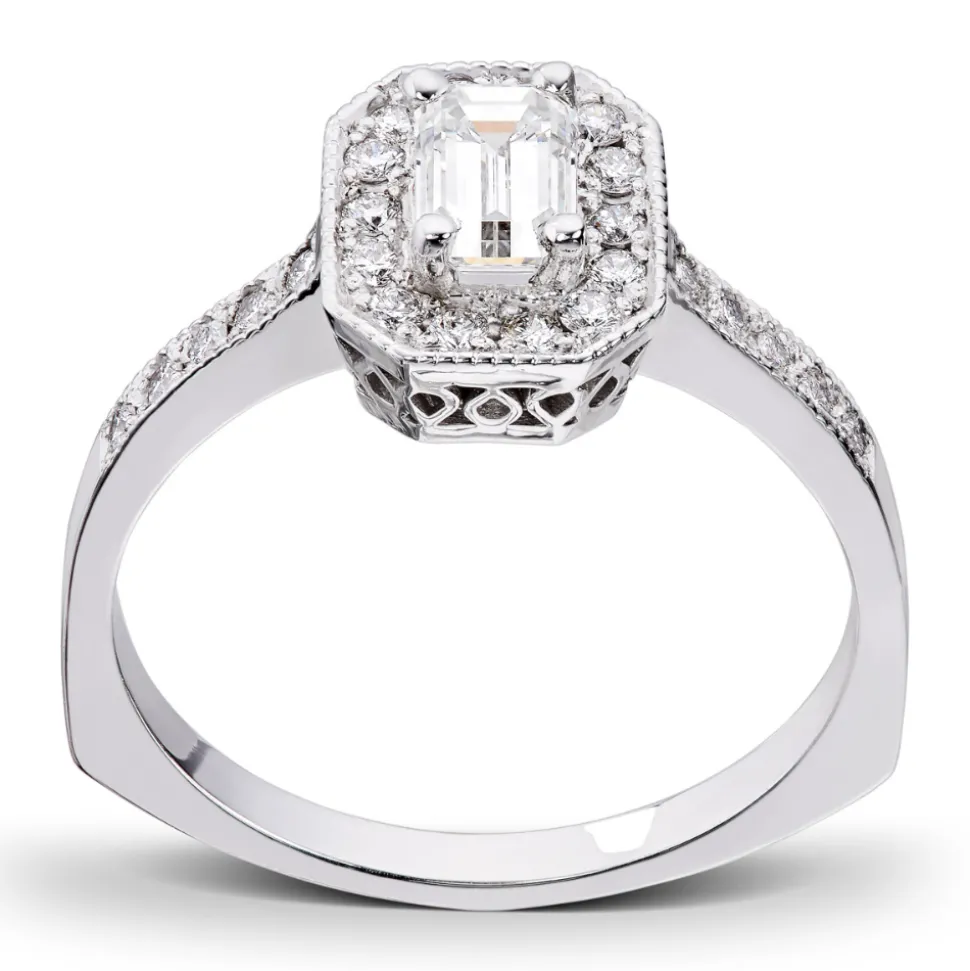Diamonds by Frisenberg – Diamantring med emerald cut senterstein 0,50 ct TW/VS1 – Totalt 0,75 ct