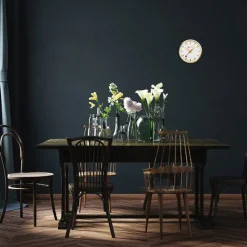 Mondaine – Veggklokke 25 cm gullfarget