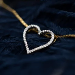NC Christophersen – Anheng i hvitt gull med diamanter