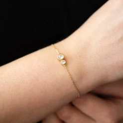 Nora Mørk by Gulldia – Armbånd i forgylt sølv med zirkonia