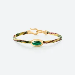 OLE LYNGGAARD COPENHAGEN – Life armbånd med 18k gult gull lås og malakitt – Plum – 4,5mm