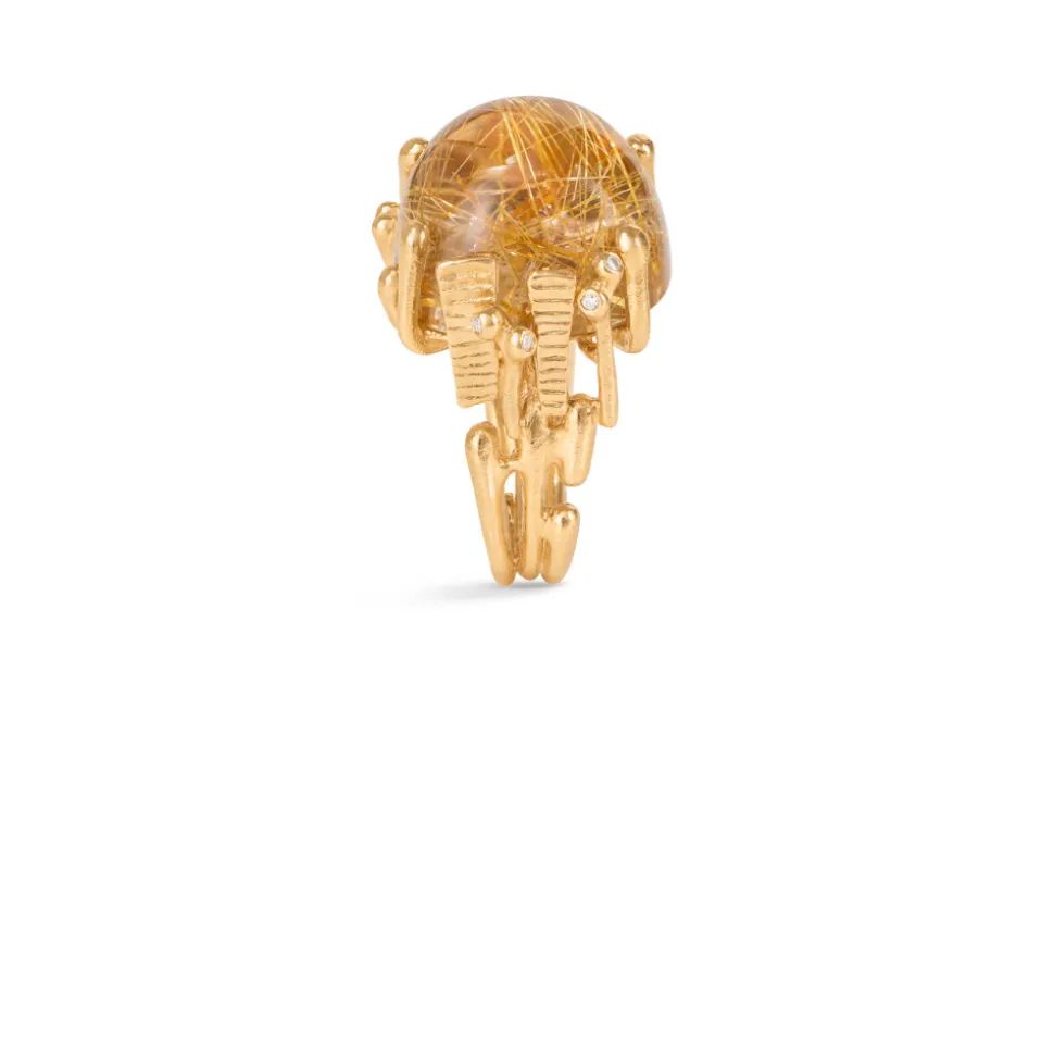 OLE LYNGGAARD COPENHAGEN – BoHo – Ring Stor – 18k gult gull med rutilkvarts og 0,06 ct diamanter