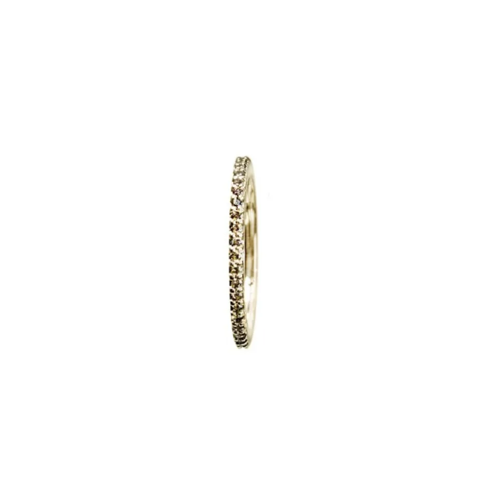 OLE LYNGGAARD COPENHAGEN – Love Band Straight Ring i gult gull og 0,4 ct brune diamanter