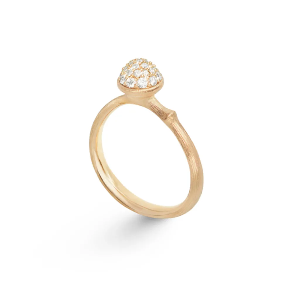 OLE LYNGGAARD COPENHAGEN – Lotus liten ring i gult gull pavert med 0,19 ct diamanter