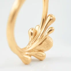 OLE LYNGGAARD COPENHAGEN – BoHo – Ring med 18k gult gull