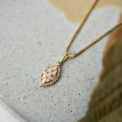 Pan Jewelry – Anheng i gult gull med hvit zirkonia – NB: Kun anheng!