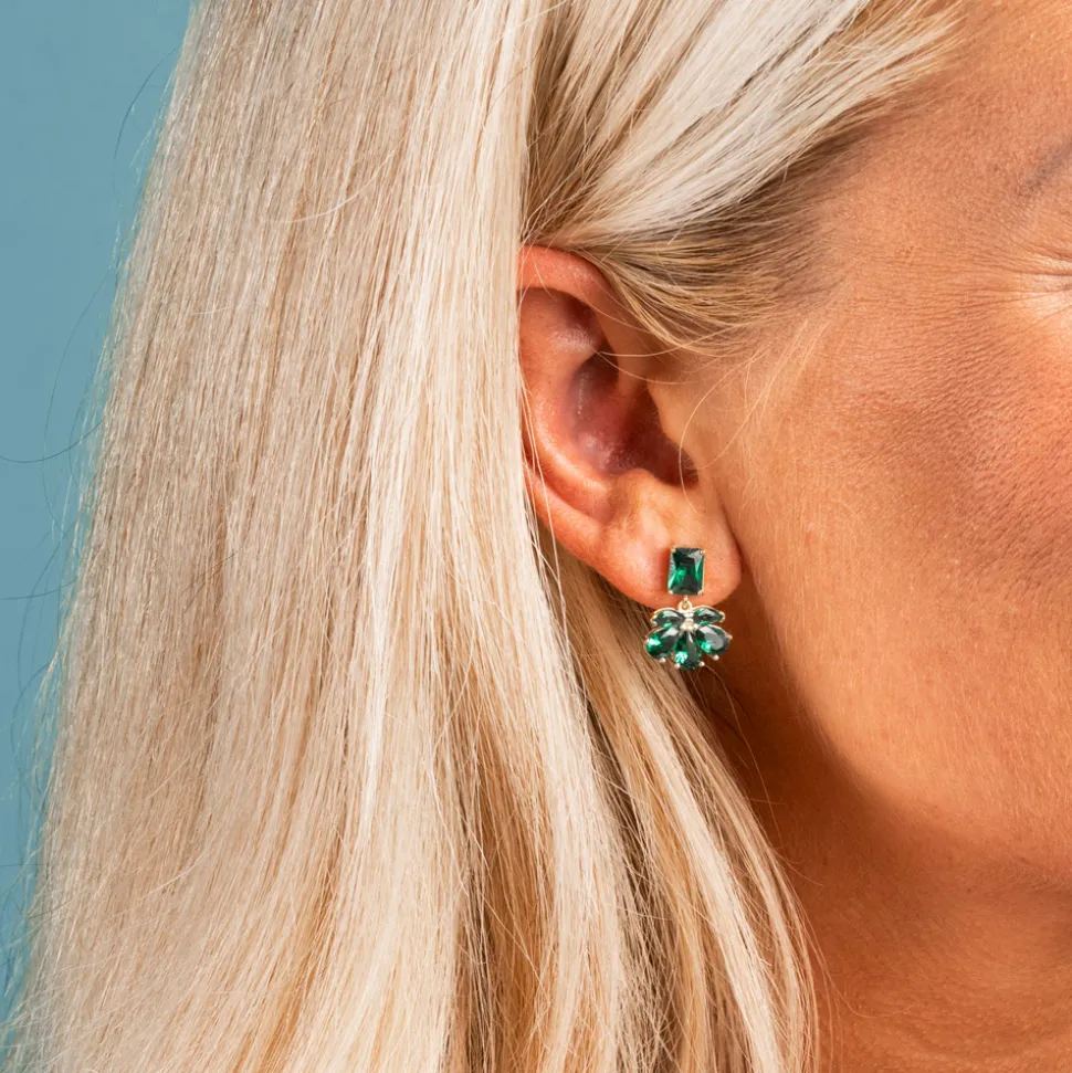 Pan Jewelry – Ørepynt i forgyldt sølv med grønn zirkonia, blomst