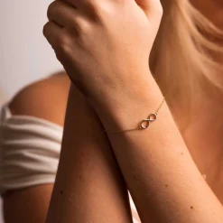 Pan Jewelry Classic – Armbånd i forgylt sølv med evighetstegn