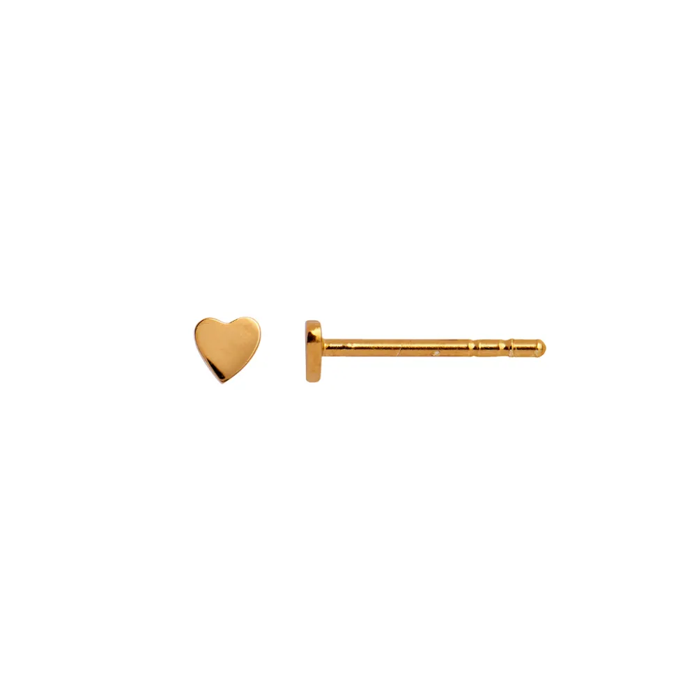 Stine A Jewelry – PETIT LOVE HEART – Ørepynt i forgylt sølv