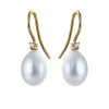 Susanne Friis Bjørner – Ørering (fast bøjle), 14 karat rødguld, brillant TW SI2 0,02×2, hvid ferskvandsperle oval 9-9½ (3400b2-5-9095)