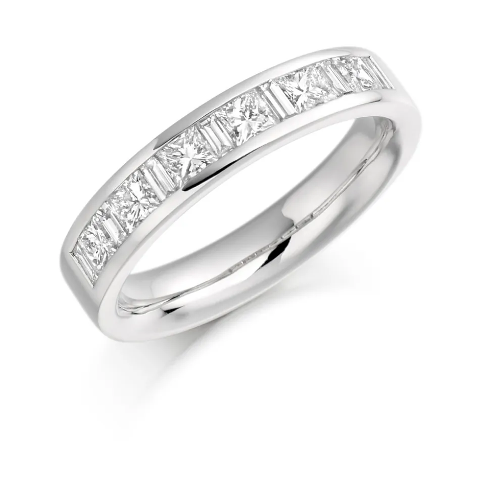 The Raphael Collection – Diamantring i hvitt gull – 4,2 mm bred, totalt 1,0 ct