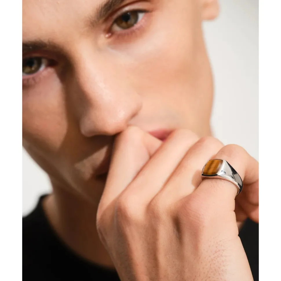 Tom Wood – Kay Ring Tiger Eye