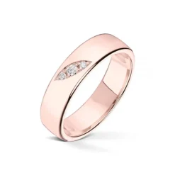 Wedding by Frisenberg – Giftering i rosegull – 5 mm bred – totalt 0,05 ct TW/SI