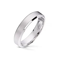 Wedding by Frisenberg – Giftering i hvitt gull – 5 mm bred- med matt overflate